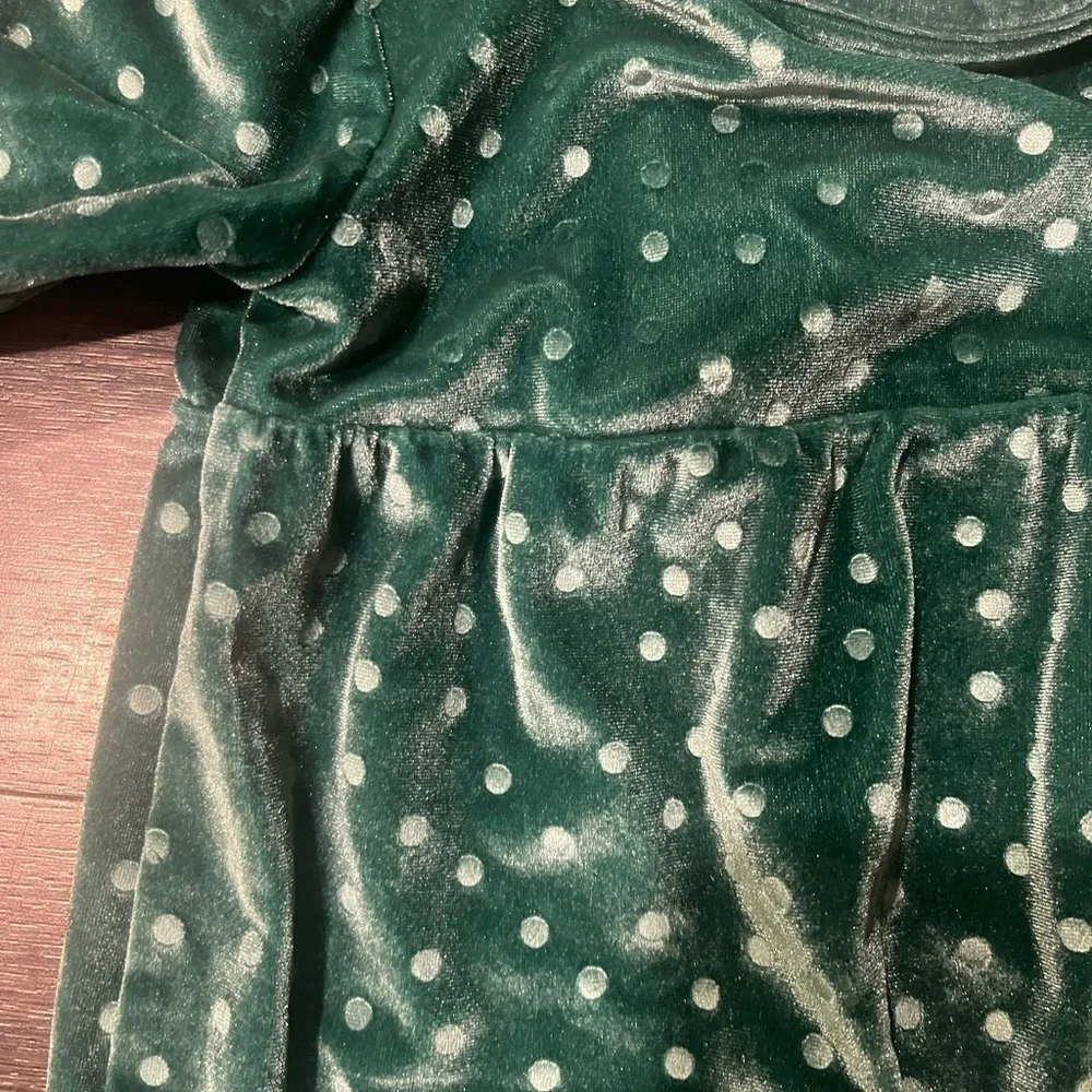 Cat & Jack Velour Dot Jumpsuit Size 6-9M
